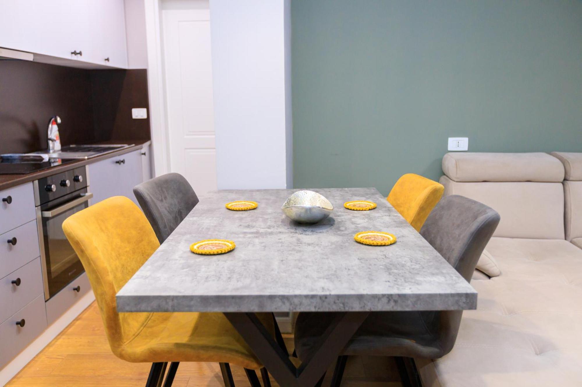 Kler Apartments City Center 티라나 외부 사진